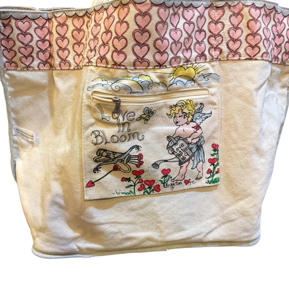 Tom Clancy for Brighton Canvas Pink and Cream Canvas Heart Tote - Picture 5 of 12